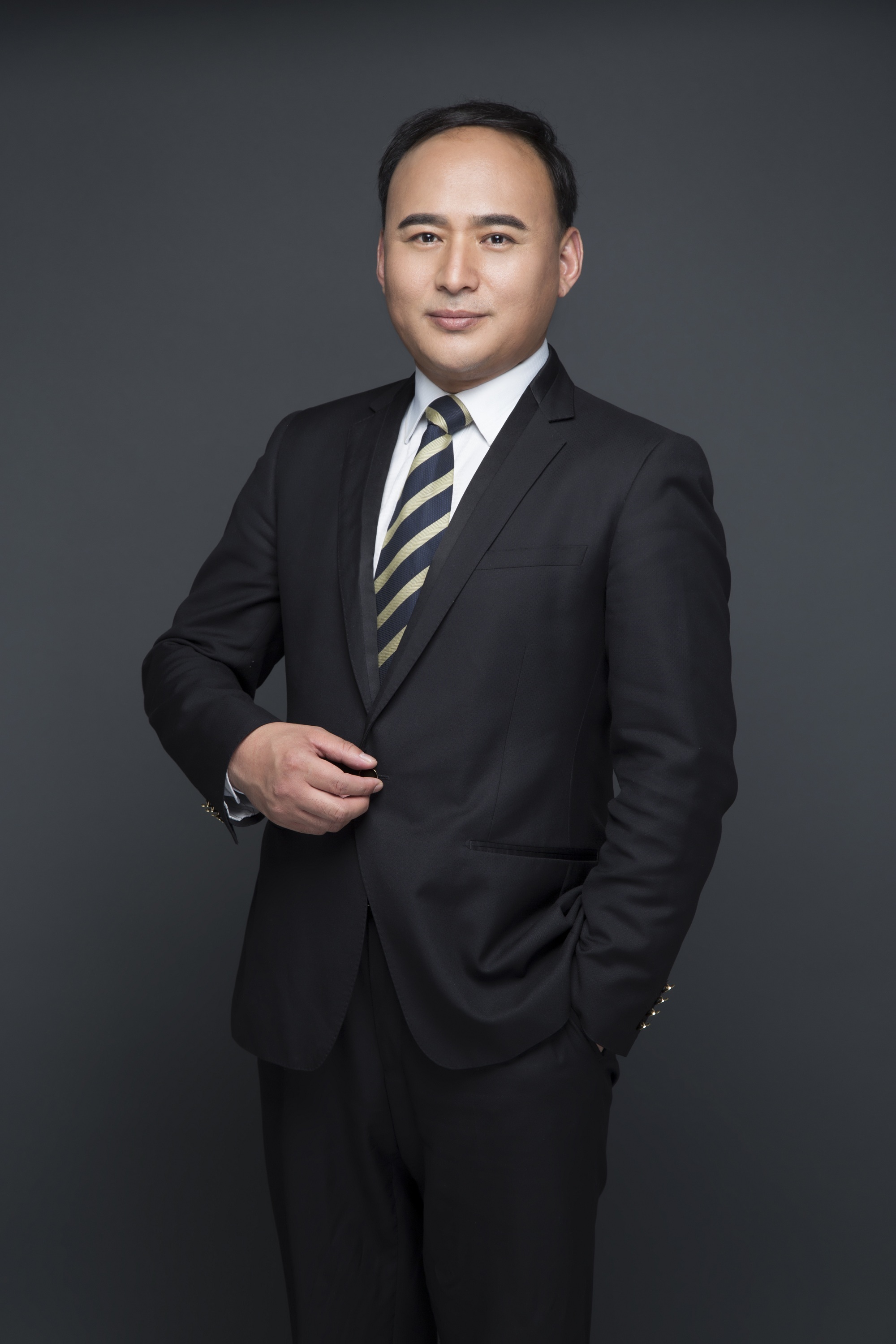 魏晓红 视觉与舞美负责人